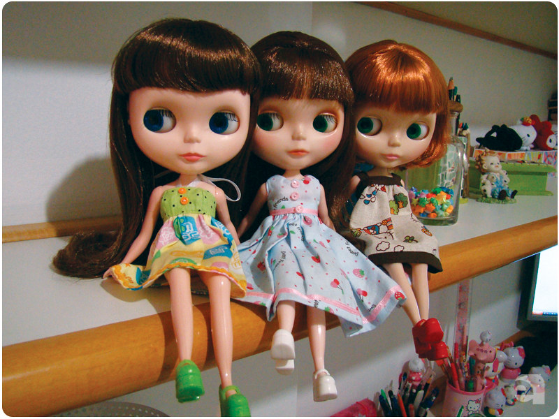 Três meninas lindas, Não são lindas? As três passaram a tar…